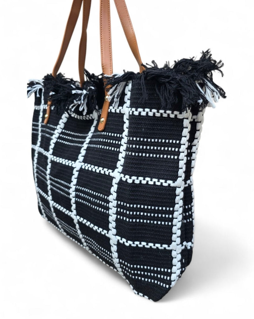 Χειροποίητη Τσάντα Μεγάλη B701 - Μαύρη