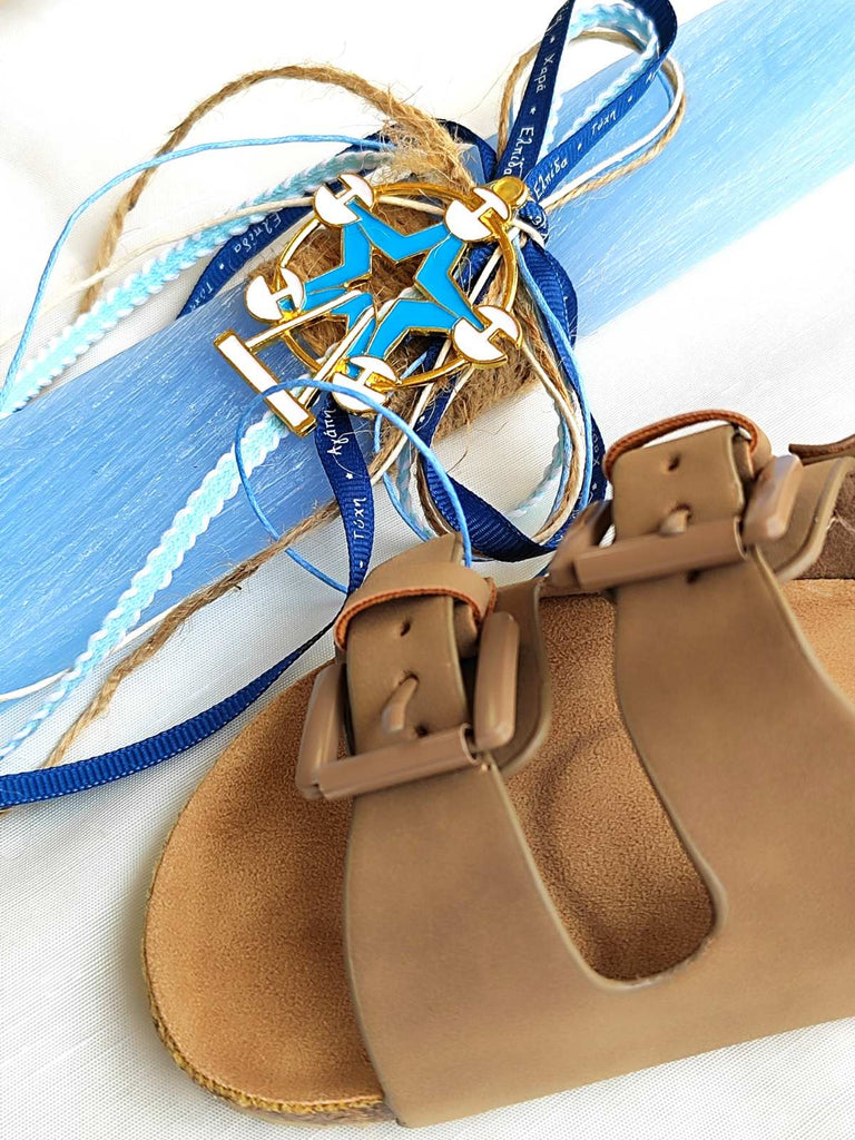 Λαμπάδα με Παιδικό Σανδάλι Αγόρι LP01 - Κάμελ